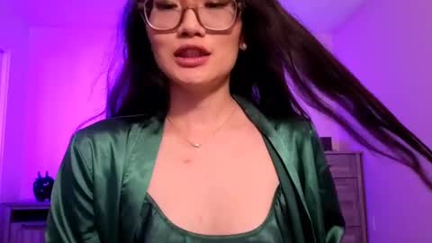 Alicia Hebi online show from 09-27-25, 05:07