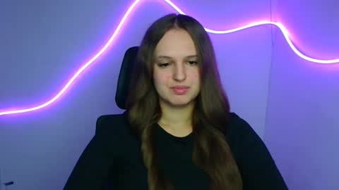 Snapshot of alicie_dream_ chatting on 09-25-25, 11:25 Alicie online show from 09-25-25, 11:25