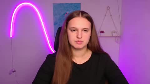 Snapshot of alicie_dream_ chatting on 10-10-25, 12:15 Alicie online show from 10-10-25, 12:15