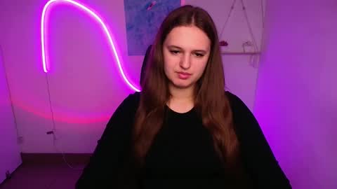 Snapshot of alicie_dream_ chatting on 11-03-25, 12:17 Alicie online show from 11-03-25, 12:17