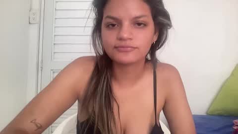 luisa online show from 02-15-25, 06:12