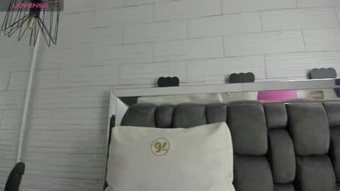 Snapshot of alicie_green chatting on 05-06-26, 01:36 im tutti online show from 05-06-26, 01:36
