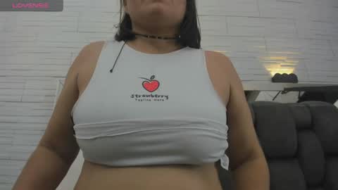 Snapshot of alicie_green chatting on 05-12-26, 01:58 im tutti online show from 05-12-26, 01:58