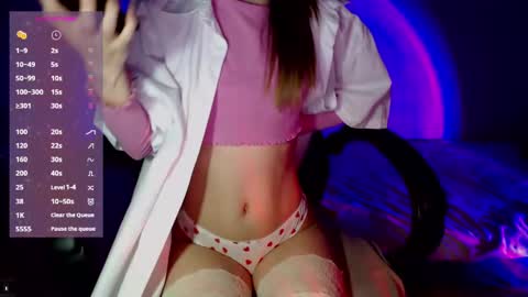 Snapshot of alien_art_lover chatting on 02-04-25, 04:29 Mia online show from 02-04-25, 04:29