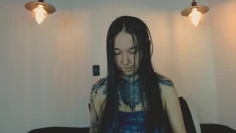    online show from 05-08-26, 01:00