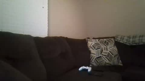 Snapshot of aliendick2274 chatting on 11-15-25, 06:33 aliendick2274 online show from 11-15-25, 06:33