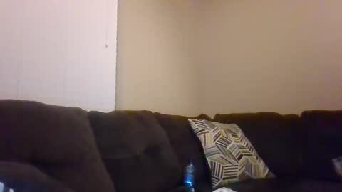 Snapshot of aliendick2274 chatting on 11-24-25, 04:34 aliendick2274 online show from 11-24-25, 04:34