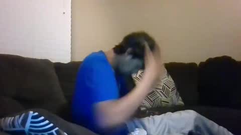 Snapshot of aliendick2274 chatting on 12-21-25, 08:32 aliendick2274 online show from 12-21-25, 08:32