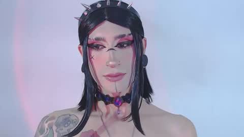     online show from 04-29-26, 11:00