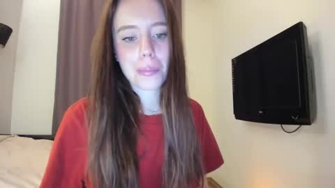 aliensi online show from 12-19-24, 02:46