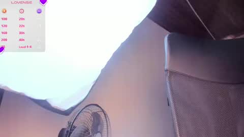 Snapshot of aliice_smithh chatting on 02-12-25, 04:55 Alice online show from 02-12-25, 04:55