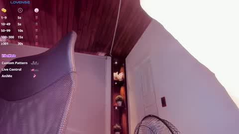 Snapshot of aliice_smithh chatting on 03-04-25, 05:56 Alice online show from 03-04-25, 05:56