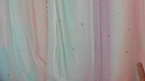 Snapshot of aliissa_moree chatting on 10-20-25, 05:41 aliissa moree online show from 10-20-25, 05:41