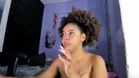 Snapshot of alika01_ chatting on 01-14-25, 04:08 alika online show from 01-14-25, 04:08