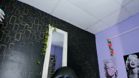 Snapshot of alika01_ chatting on 01-31-25, 12:06 alika online show from 01-31-25, 12:06