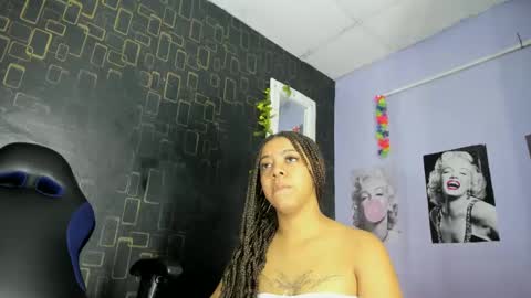 Snapshot of alika01_ chatting on 02-04-25, 12:55 alika online show from 02-04-25, 12:55
