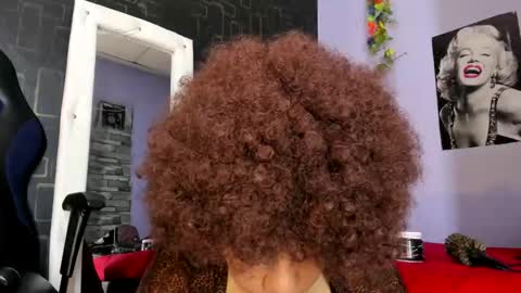 Snapshot of alika01_ chatting on 02-13-25, 01:48 alika online show from 02-13-25, 01:48