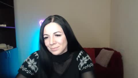 Alika online show from 02-06-25, 01:21