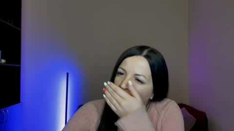 Alika online show from 03-05-25, 01:42