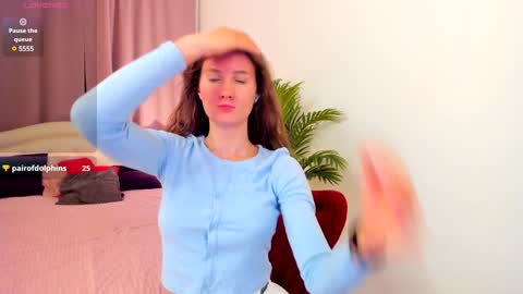 alika shy online show from 01-10-25, 04:54