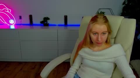 Alina online show from 11-03-25, 06:36