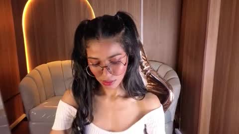 alina_b_ online show from 03-02-26, 09:32