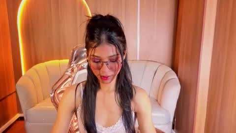 alina_b_ online show from 03-29-26, 07:58