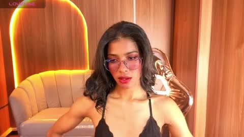 alina_b_ online show from 04-30-26, 08:04