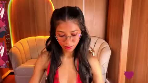 alina_b_ online show from 06-13-26, 01:31