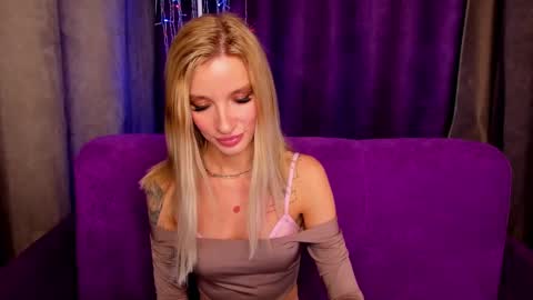 Alina online show from 02-16-25, 01:58