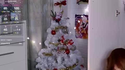 Snapshot of alinabae chatting on 02-15-26, 10:50 Alina and Ben online show from 02-15-26, 10:50