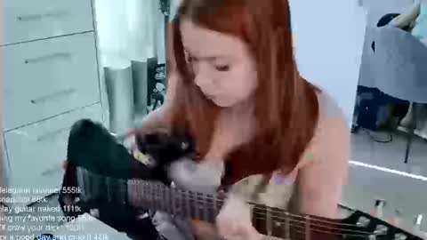 Snapshot of alinabae chatting on 03-14-26, 07:47 Alina and Ben online show from 03-14-26, 07:47