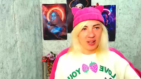 Alina online show from 03-25-26, 05:35