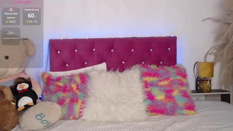 lili online show from 10-08-25, 05:38