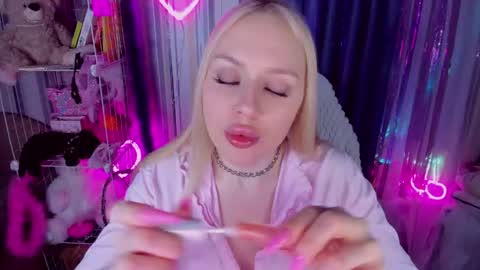 Snapshot of alinaocean chatting on 04-17-26, 03:48 alinaocean online show from 04-17-26, 03:48