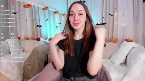 Snapshot of alinapulse chatting on 10-25-25, 04:24 alinapulse online show from 10-25-25, 04:24