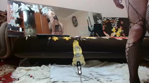 Snapshot of alinasissyxx chatting on 01-05-25, 06:35 AlinasissyXX online show from 01-05-25, 06:35