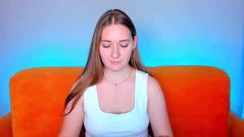 Snapshot of alinawise chatting on 12-27-24, 06:57 alinawise online show from 12-27-24, 06:57