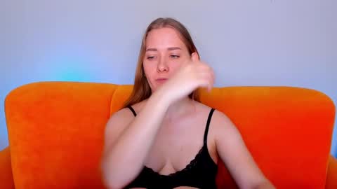 Snapshot of alinawise chatting on 01-13-25, 07:54 alinawise online show from 01-13-25, 07:54