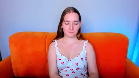 Snapshot of alinawise chatting on 01-27-25, 07:35 alinawise online show from 01-27-25, 07:35