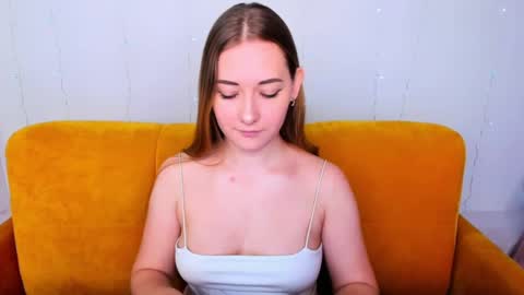 Snapshot of alinawise chatting on 02-20-25, 01:46 alinawise online show from 02-20-25, 01:46