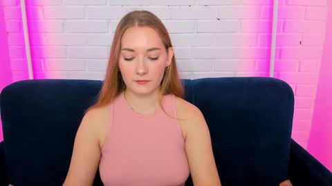 Snapshot of alinawise chatting on 10-03-25, 01:35 alinawise online show from 10-03-25, 01:35