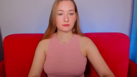 Snapshot of alinawise chatting on 10-07-25, 01:14 alinawise online show from 10-07-25, 01:14