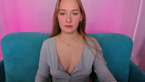 Snapshot of alinawise chatting on 10-16-25, 01:50 alinawise online show from 10-16-25, 01:50