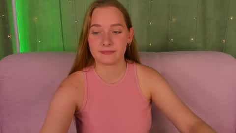 Snapshot of alinawise chatting on 07-03-26, 01:12 alinawise online show from 07-03-26, 01:12