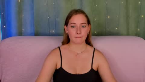 Snapshot of alinawise chatting on 07-23-26, 01:52 alinawise online show from 07-23-26, 01:52