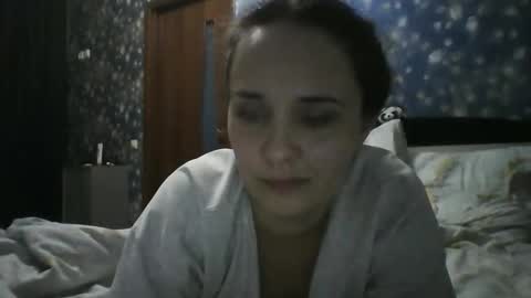Snapshot of alisa07x chatting on 04-13-26, 02:33 Alisa07x online show from 04-13-26, 02:33