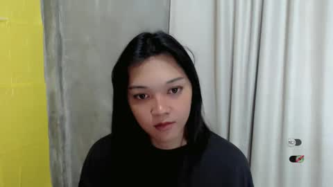 Snapshot of alisa_kiss_ chatting on 12-15-24, 04:37 Shanti xhey online show from 12-15-24, 04:37