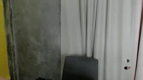 Snapshot of alisa_kiss_ chatting on 12-17-24, 07:40 Shanti xhey online show from 12-17-24, 07:40