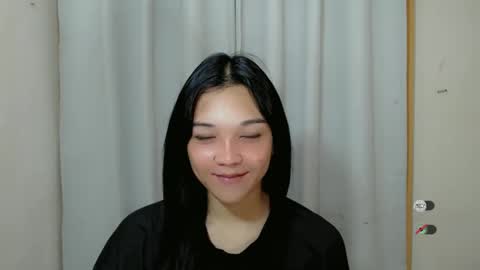 Snapshot of alisa_kiss_ chatting on 01-16-25, 09:27 Shanti xhey online show from 01-16-25, 09:27